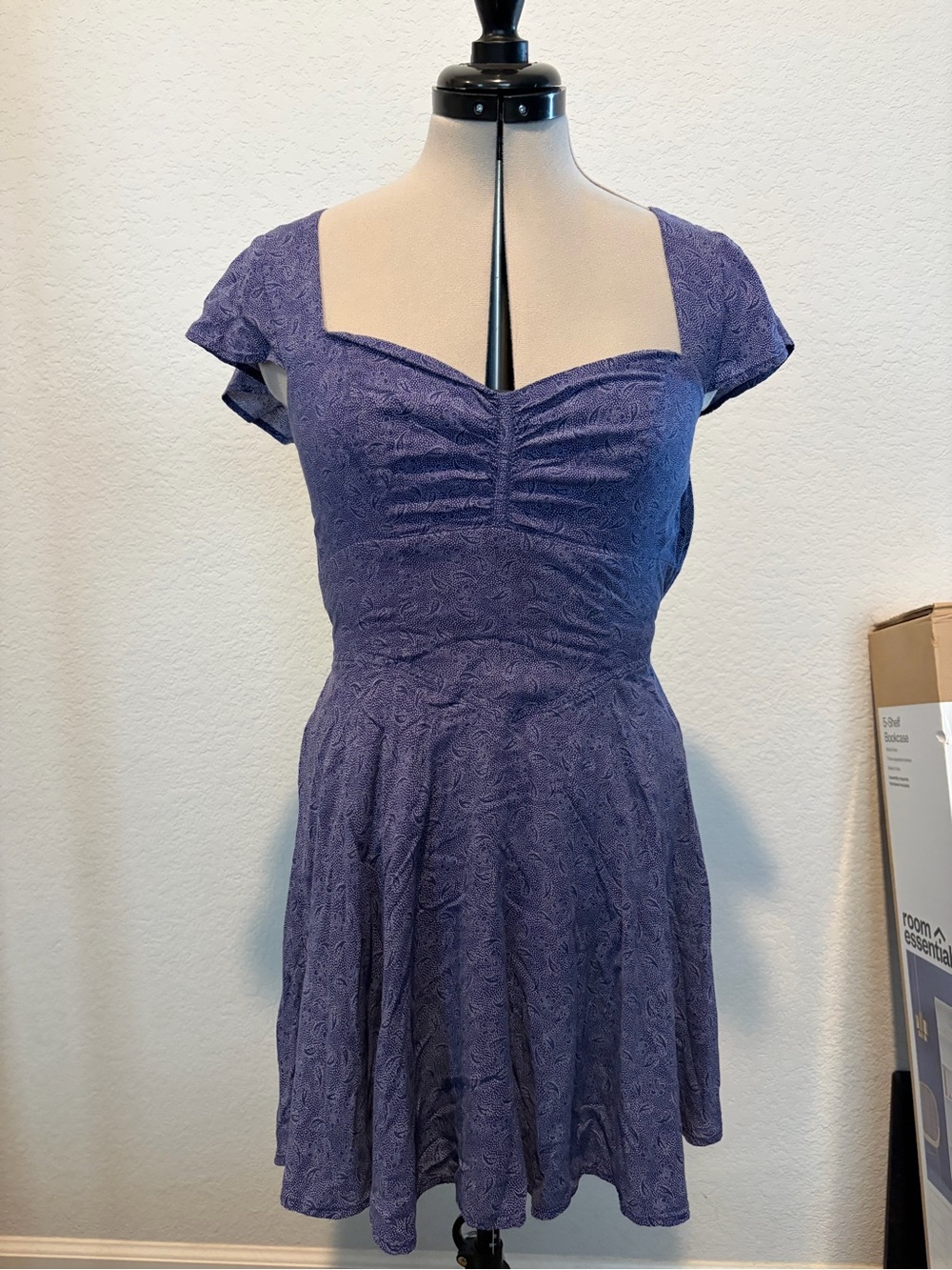 GUESS Blue Sweetheart Fit-and-Flare Mini Dress